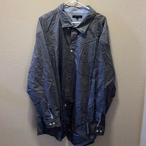 Tommy Hilfiger Long Sleeve Dress Shirt Bundle